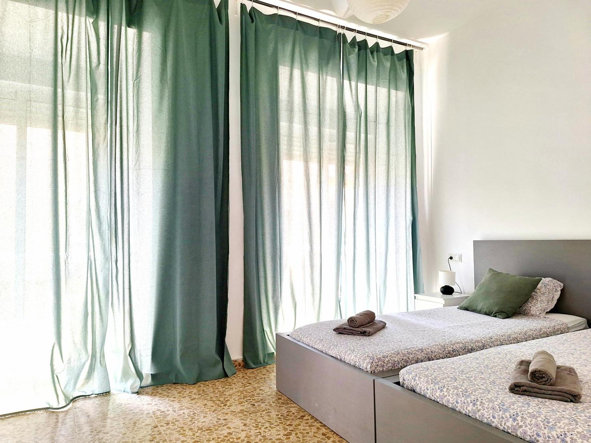Sunny Malaga Centre Flats, 2 Options, With Balcony Or Terrace Daire Dış mekan fotoğraf