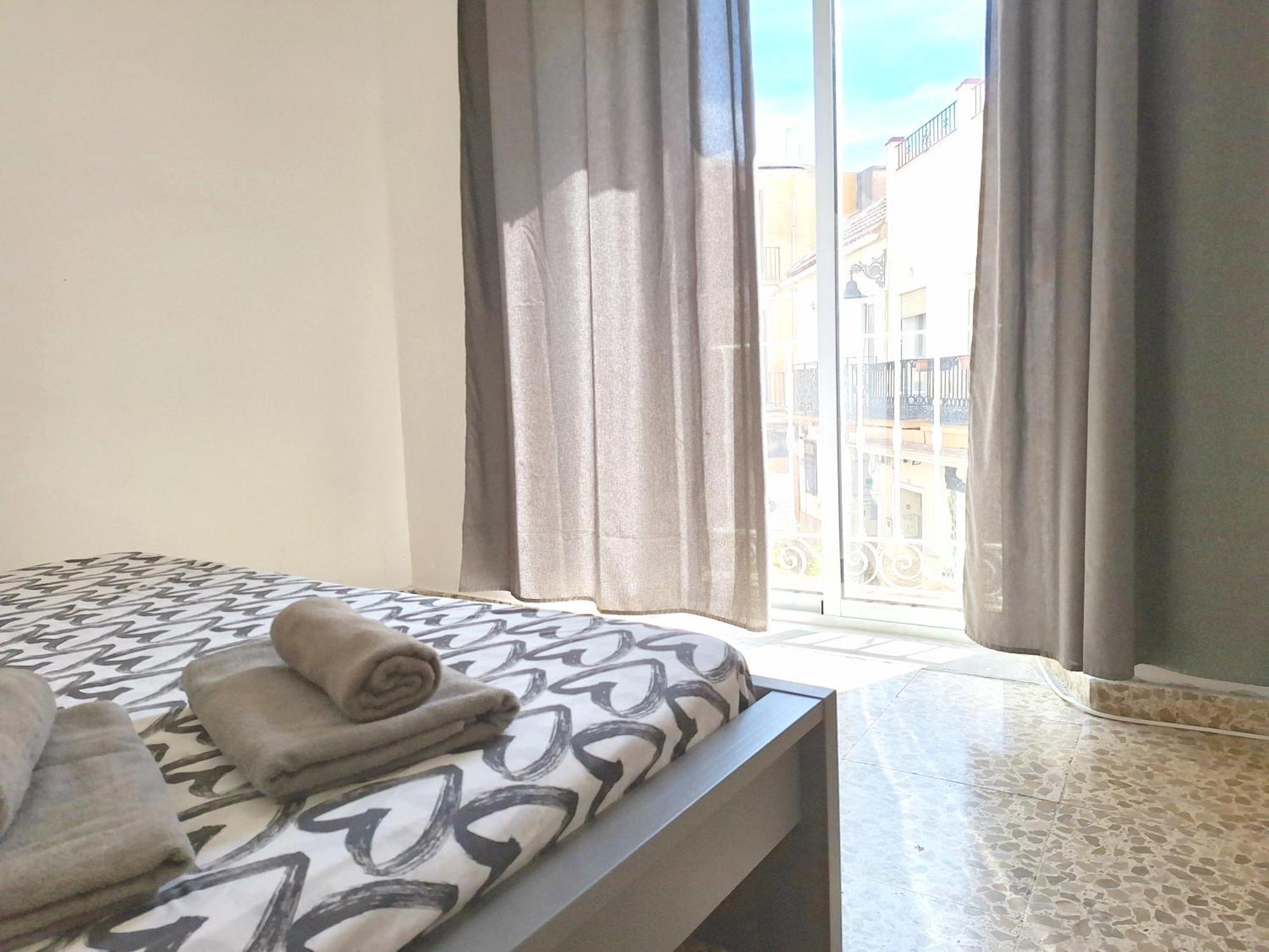 Sunny Malaga Centre Flats, 2 Options, With Balcony Or Terrace Daire Dış mekan fotoğraf